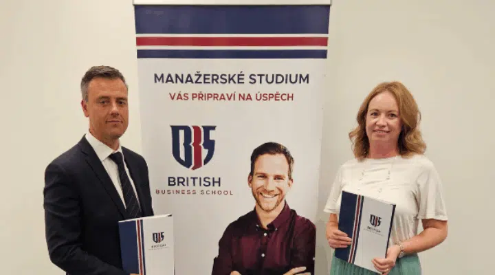 Britschool obhajoby cervenec 25 3 720x400 c default | Fotogalerie