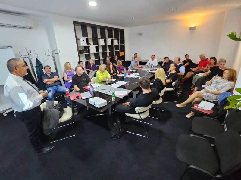 Seminar 190923 c7 | Fotogaléria